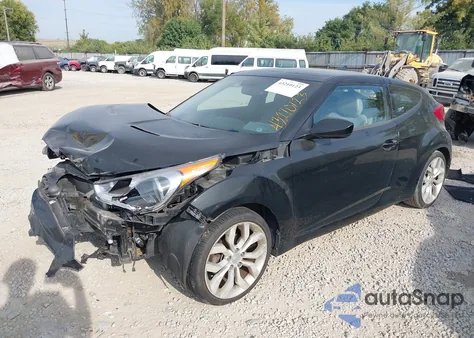 2013 Hyundai Veloster Base W/Gray from USA, damaged, VIN KMHTC6ADXDU118382